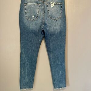 No Boundaries Distressed Blue Ankle Jeans